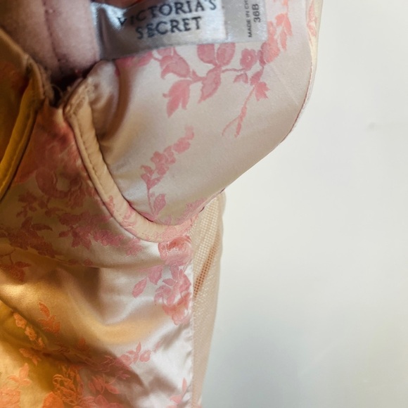 Victoria’s Secret Pink Floral Mesh Bustier Lingerie Corset Top Size 36B - Picture 4 of 4